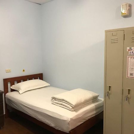 Handy Hostel Hualien City Exterior photo