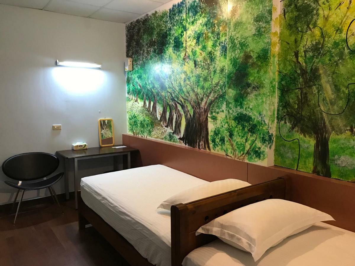 Handy Hostel Hualien City Exterior photo